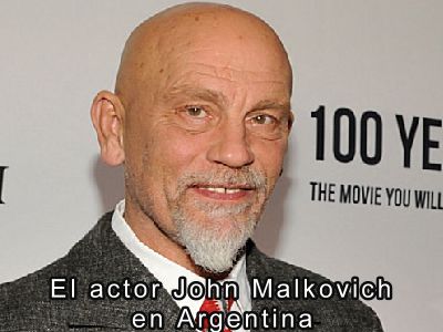 El actor John Malkovich se presenta en Argentina